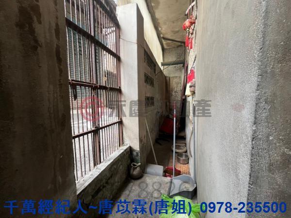 東區透天-12